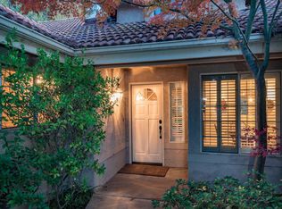 885 E Catalina Cir, Fresno, CA 93730