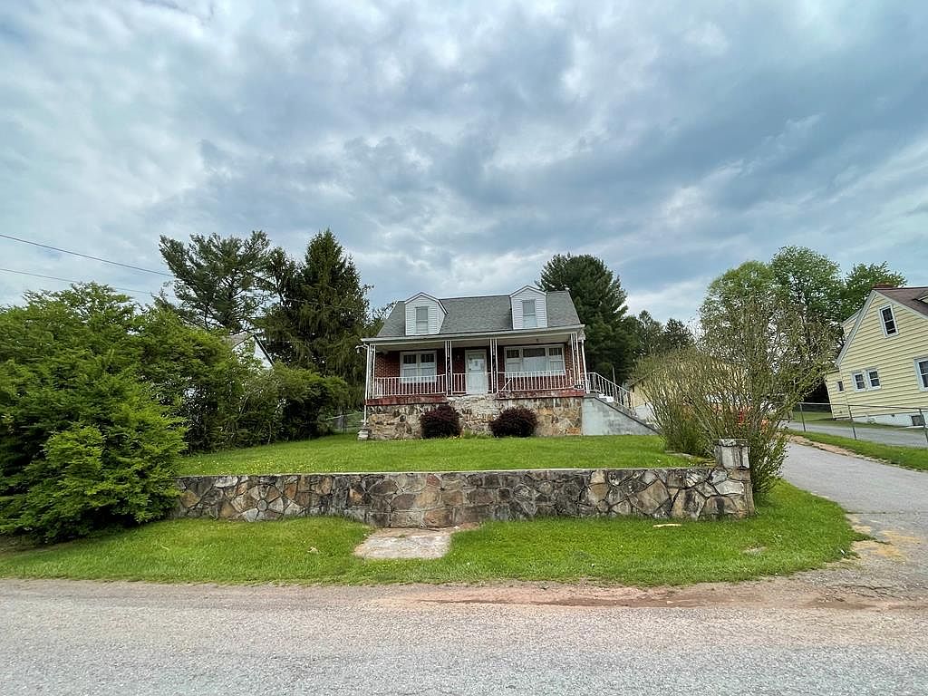 274 Warden Ave, Bluefield, WV 24701 MLS 52094 Zillow