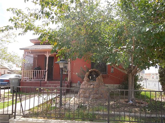 2nd image of 1010 E San Antonio Ave