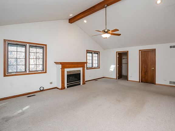 3rd image of 3843 Springdale Ave