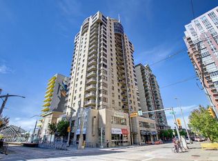 683 E 10th St SW #1705, Calgary, AB T2P5G3