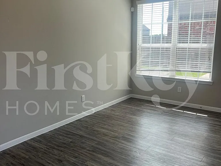 3219 Walden Breeze Ct — Photo 3
