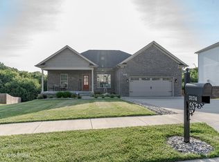 3174 Squire Cir, Shelbyville, KY 40065