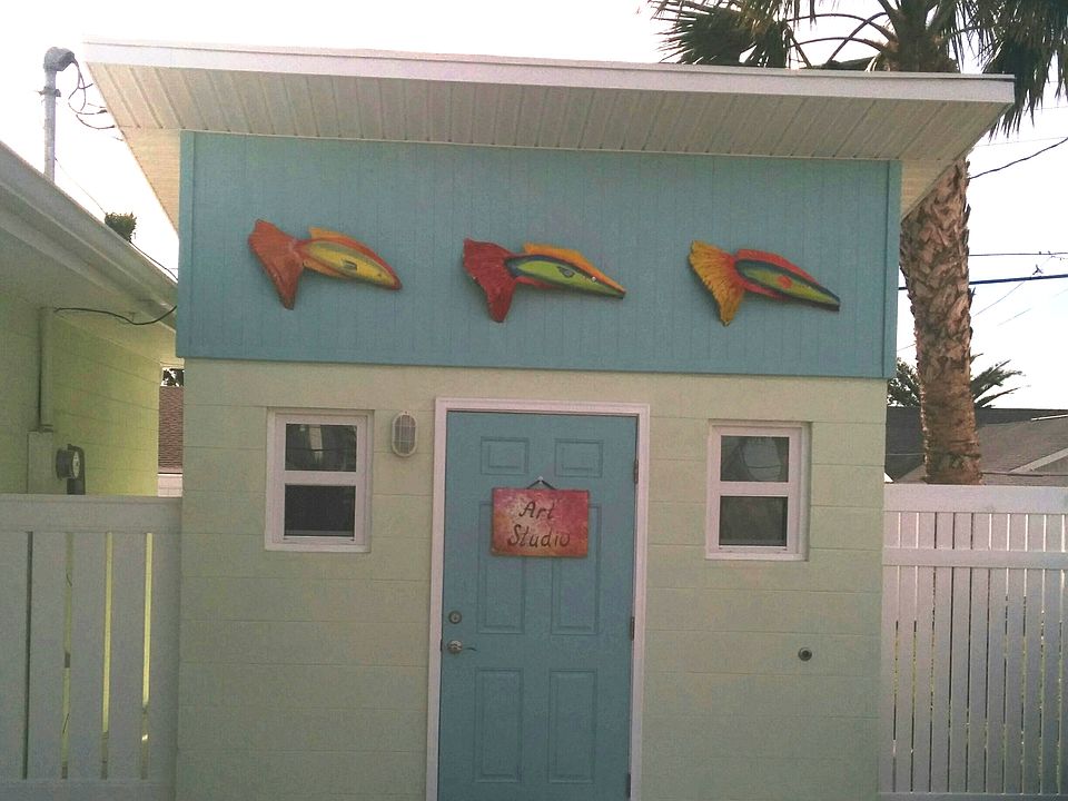 2nd image of 4 Plaza Dr