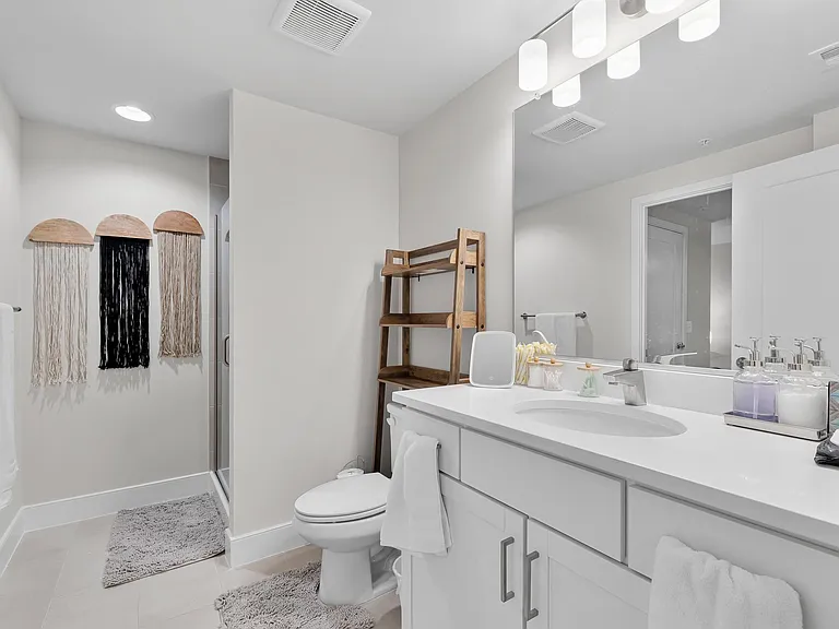 50 Florida Ave NE #419 — Photo 24