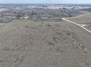 752 Lassman Rd, Goliad, TX 77963