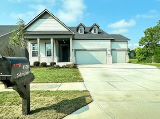 15788 Scher Dr, Westfield, IN 46074
