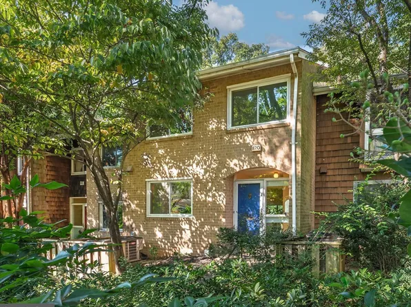 820 New Mark Esplanade, Rockville, MD 20850