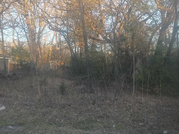 146 Sunray St, Mabank, TX 75156