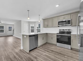 208 Limestone Point Dr, Clarksville, TN 37043