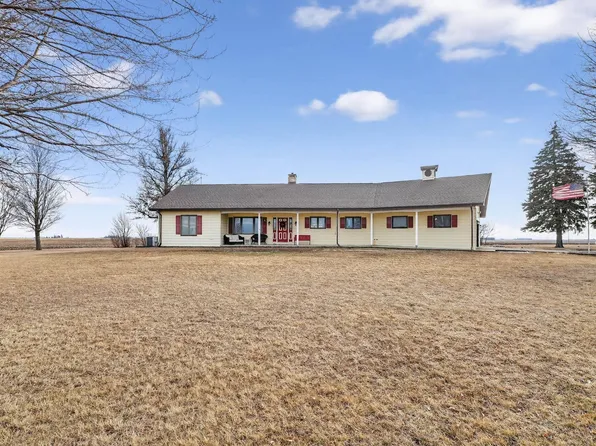 7845 W Reinbeck Rd, Hudson, IA 50643