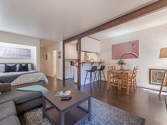 5th image of 1300 Regency Way #38