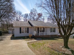 403 Easy St, Concord, NC 28027