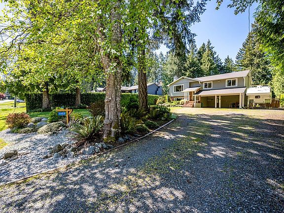 3rd image of 1023 Sylvan Rd