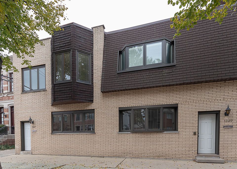 1st image of 1347 W Melrose St #2