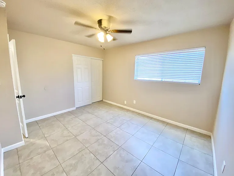 1784 S Meadowbrook Ave — Photo 13
