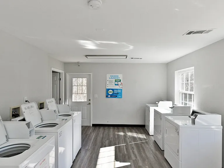 Clothes Care Facility