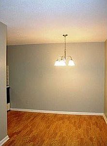 Breakfast / Dining Nook