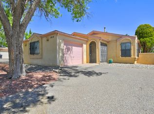 1616 Hollyberry Dr NE, Rio Rancho, NM 87144