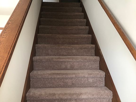 5th image of 1018 Wasek Dr #6