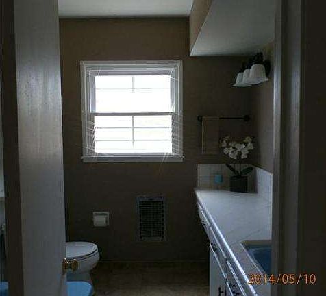 4th image of 6239 Craner Ave