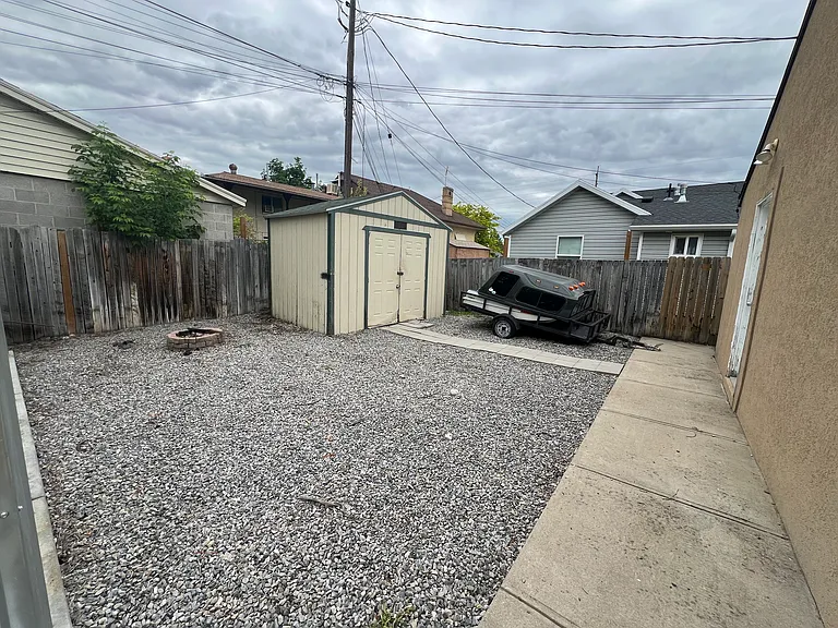 530 N 800 W — Photo 11