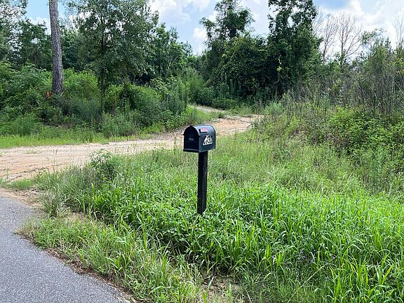 4th image of 3930 County Road 99