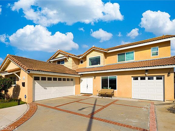 3rd image of 8715 El Lago Cir