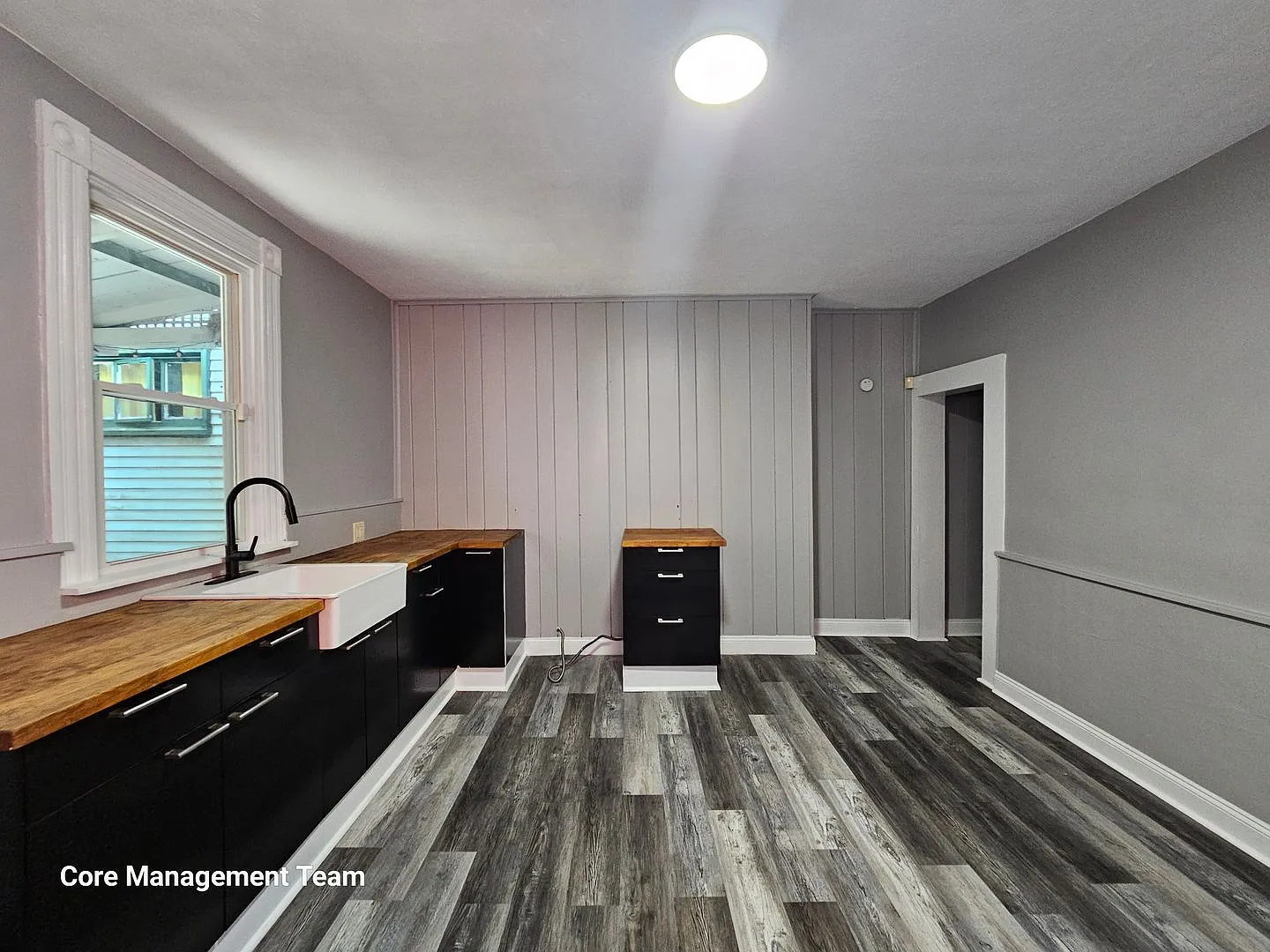 Update 2 bedroom House for Rent — Photo 2