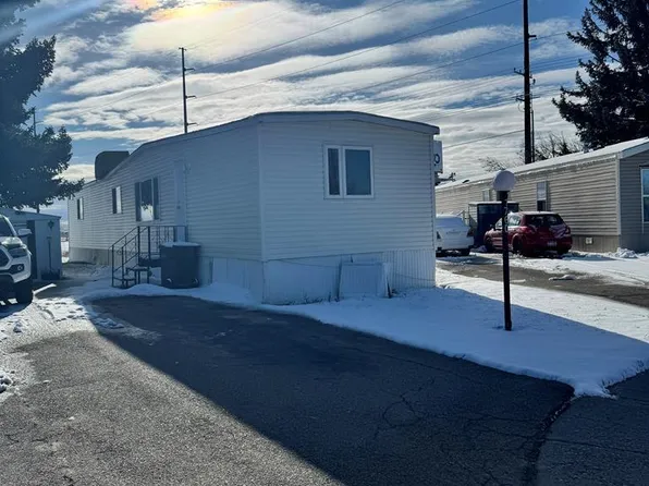 1760 N Whispering Pines Rd, Idaho Falls, ID 83401