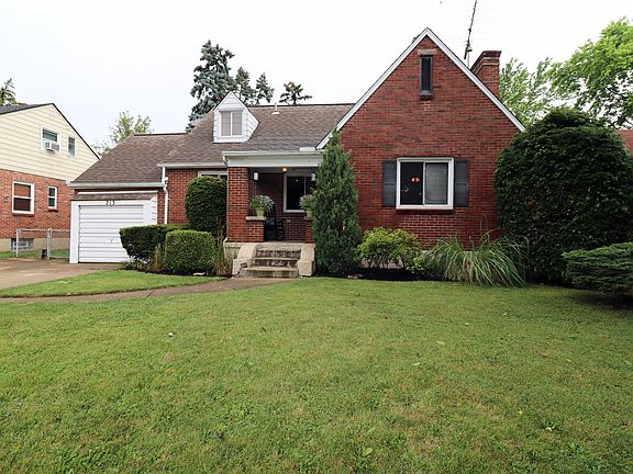 2nd image of 213 E Dorothy Ln