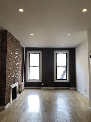 Rented by Sky Management | media 44