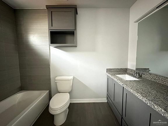 4th image of 3921 Las Vistas Ln #3