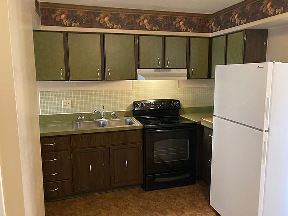 4th image of 301 S Fillmore St #A