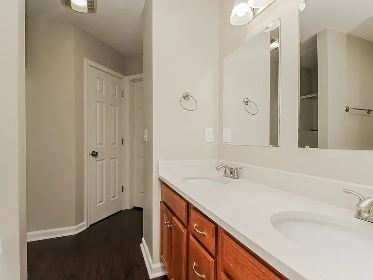 3609 Bentfield Dr — Photo 12