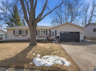 6217 W 46th St, Sioux Falls, SD 57106