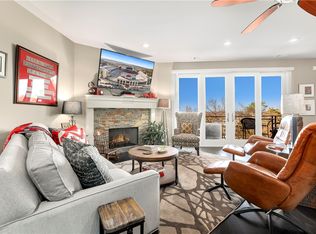 331 E Noble Ln, Fayetteville, AR 72703