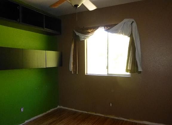 5th image of 936 Koralla Ct