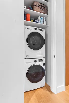 Rented by Compass | media 25