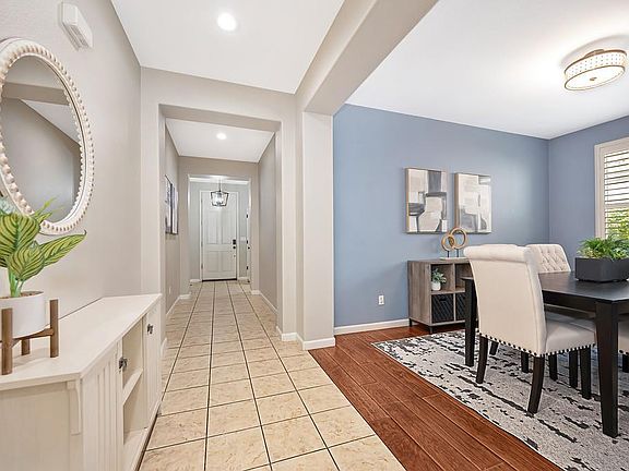 5th image of 1261 Tiverton Ln