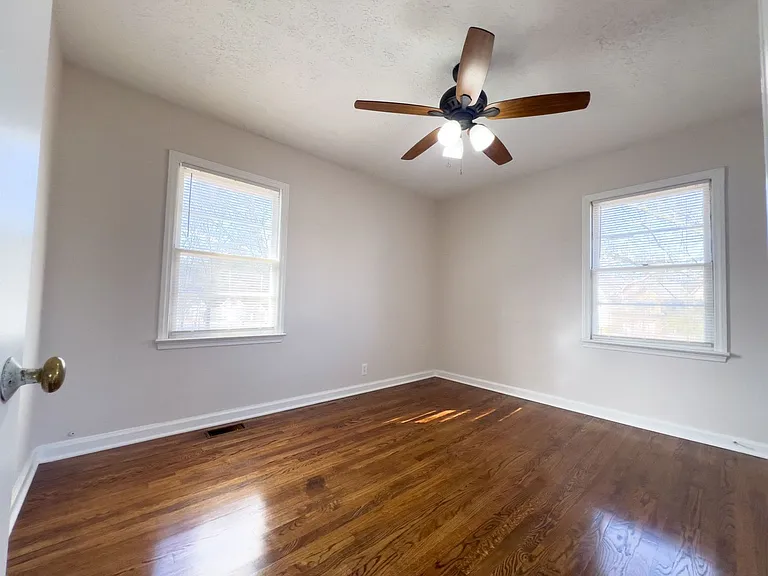 1259 Old Peachtree Rd — Photo 10