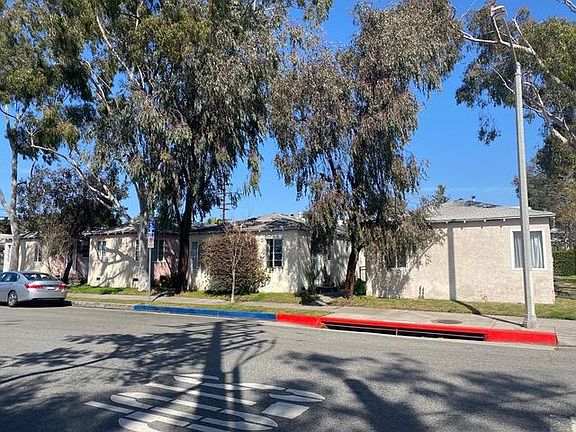 2nd image of 2419 Ocean Park Blvd APT A