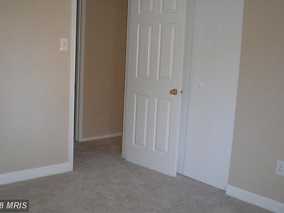 Different view of 2nd bedroom