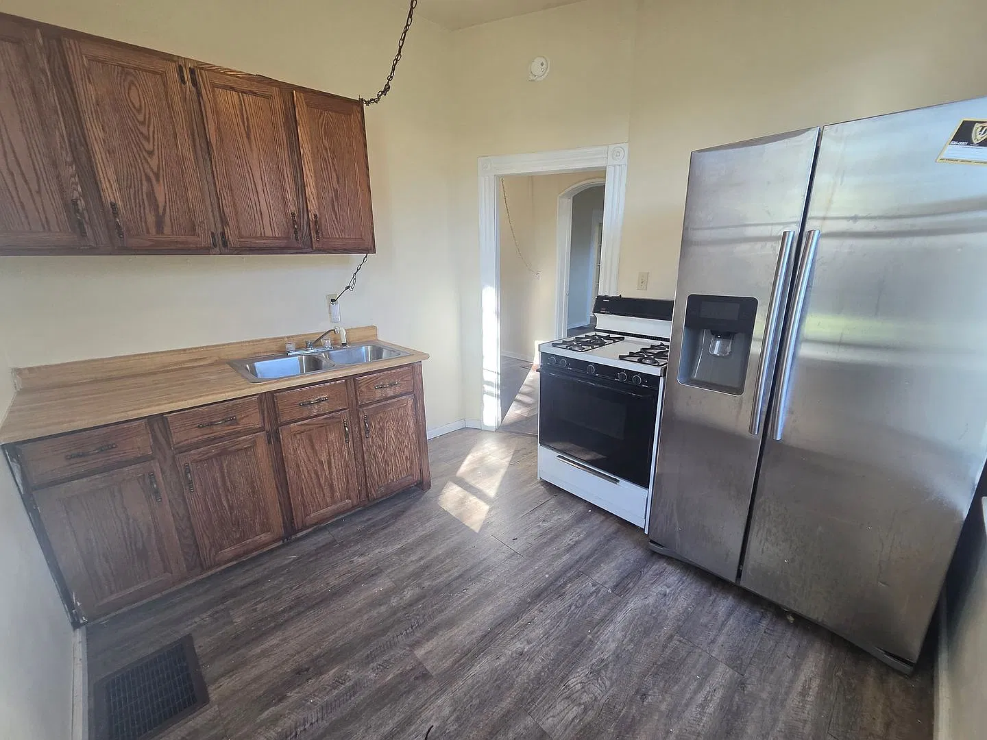 Lower 1 bed west side — Photo 1