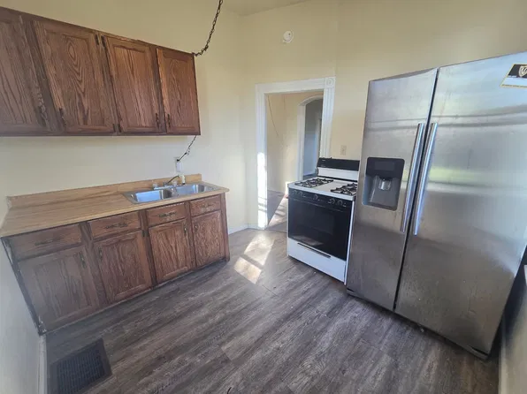 219 W 16th St APT C, Erie, PA 16502