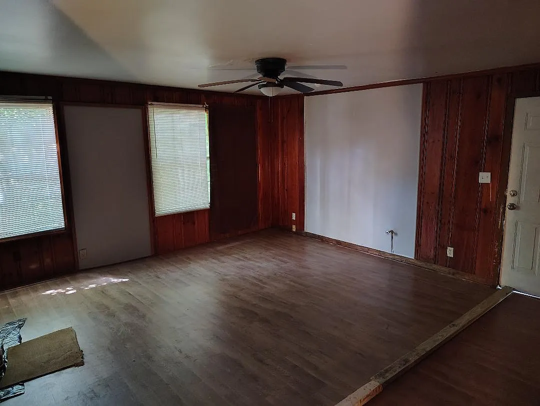 2729 Napier Ave — Photo 3