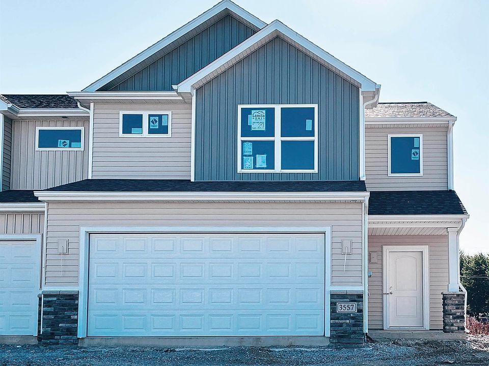 1st image of 3557 Canal Square Dr