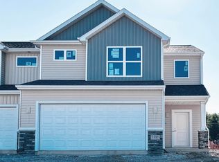 3557 Canal Square Dr, New Haven, IN 46774