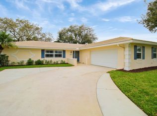 11899 Bayberry St, Palm Beach Gardens, FL 33410