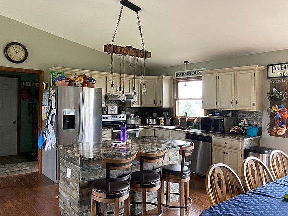 2nd image of 5919 Brigham Rd